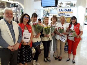 Vente de roses Rotary Lyon les Monts d’Or le 26 mai 2018